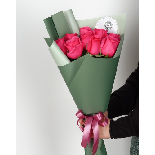 Купить на заказ Букет из 7 розовых роз с доставкой в Сарани